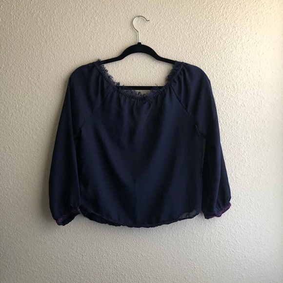 AEO top - Picture 4 of 5